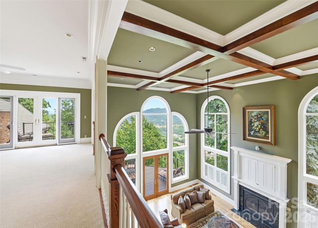 106 Coyote Ridge, Maggie Valley, NC 28751