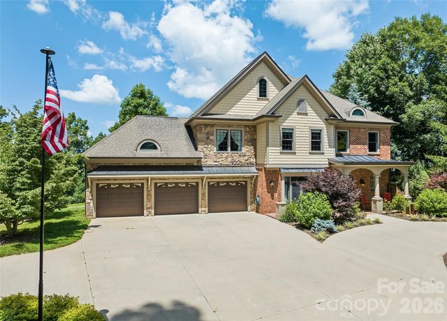 106 Coyote Ridge, Maggie Valley, NC 28751