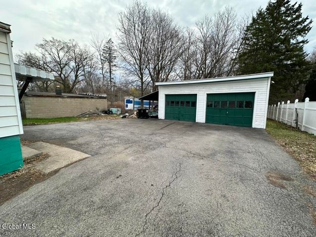 382 Ballston Road, Glenville, NY 12302
