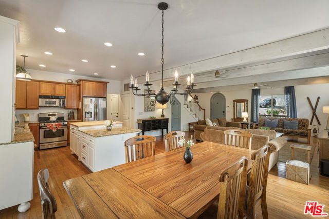 208 Knoll Road, Big Bear City, CA 92315