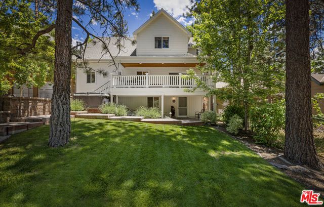 208 Knoll Road, Big Bear City, CA 92315