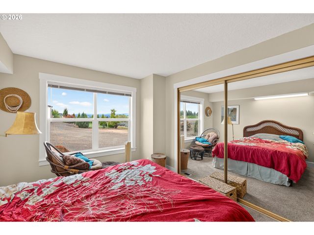 12345 Sw SPRING HILL Rd, Gaston, OR 97119