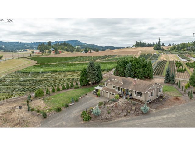 12345 Sw SPRING HILL Rd, Gaston, OR 97119