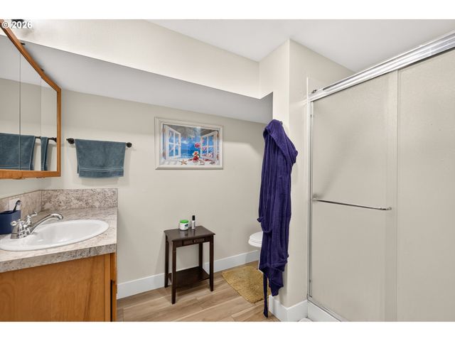 12345 Sw SPRING HILL Rd, Gaston, OR 97119