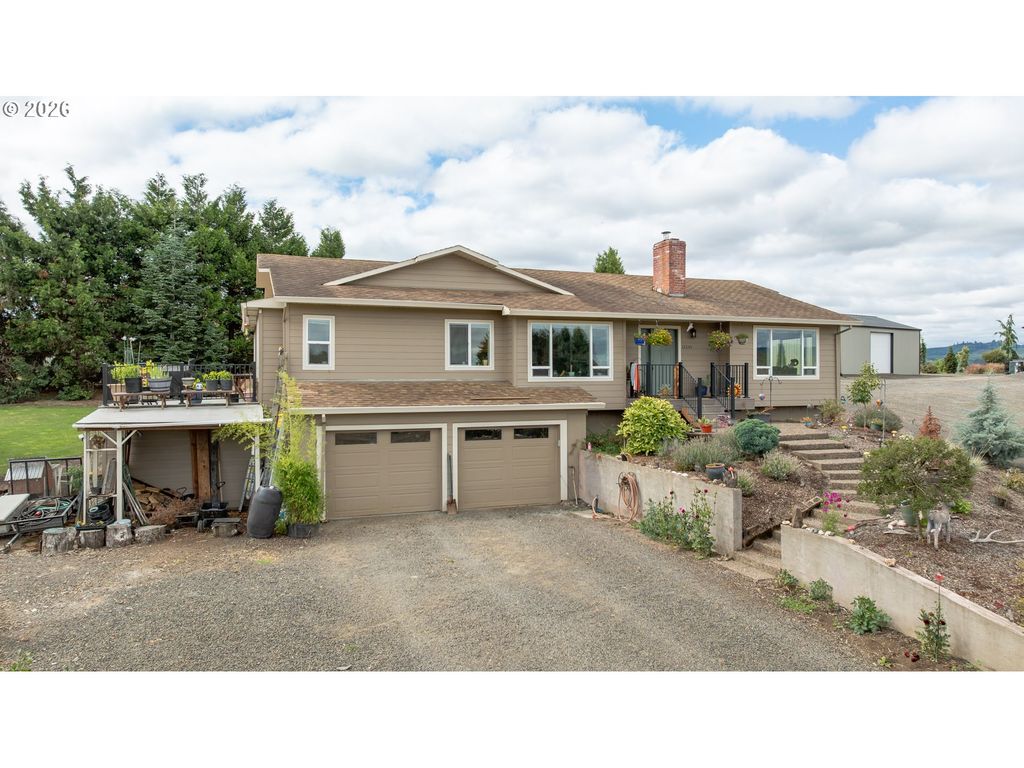 12345 Sw SPRING HILL Rd, Gaston, OR 97119