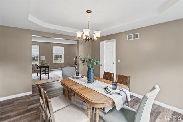 2509 Hunters Ridge, Edwardsville, IL 62025