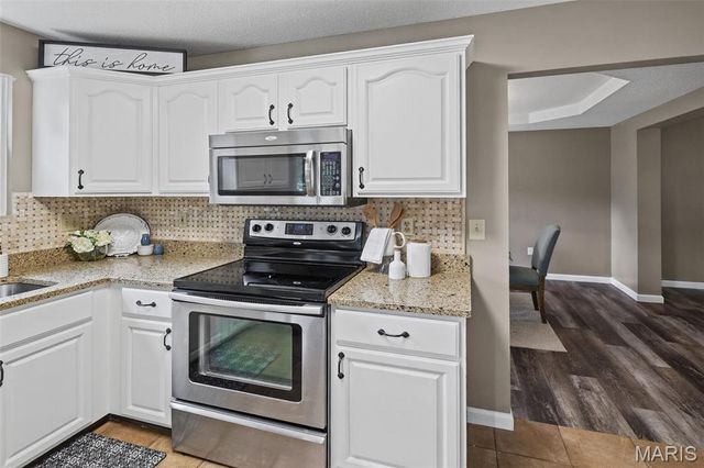 2509 Hunters Ridge, Edwardsville, IL 62025