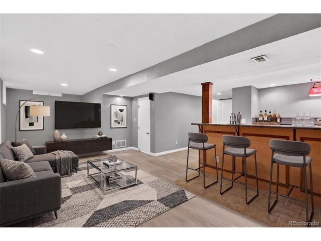 9270 W 87th Pl, Arvada, CO 80005