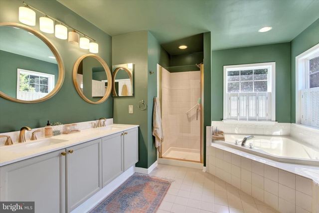 14114 RED VICTORIA COURT, Waynesboro, PA 17268