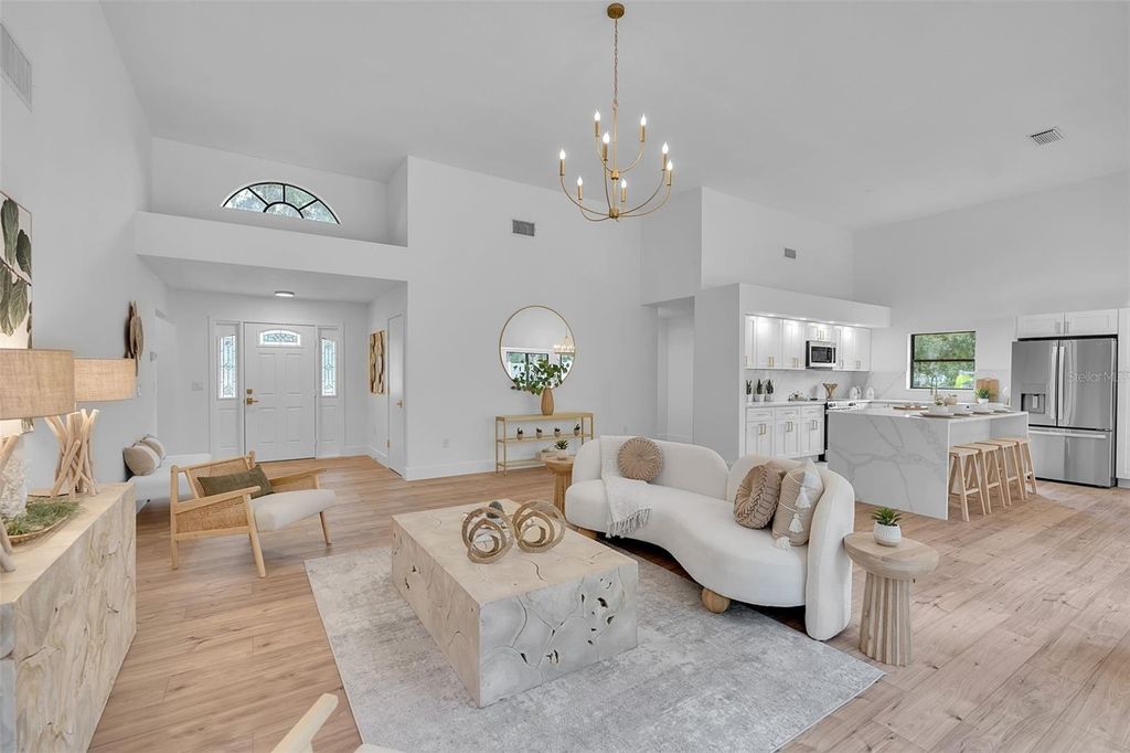 Image 25 of property listing at 1005 GREYSTONE LANE, Sarasota, FL 34232