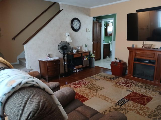 29130 Tessmer Court, Madison Heights, MI 48071