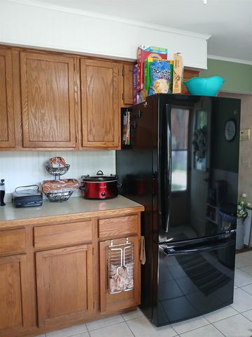 29130 Tessmer Court, Madison Heights, MI 48071