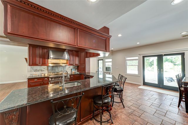 22 Redwood Drive, Great River, NY 11739