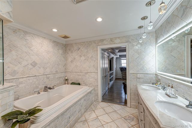 22 Redwood Drive, Great River, NY 11739