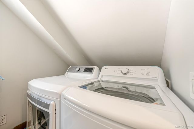 22 Redwood Drive, Great River, NY 11739