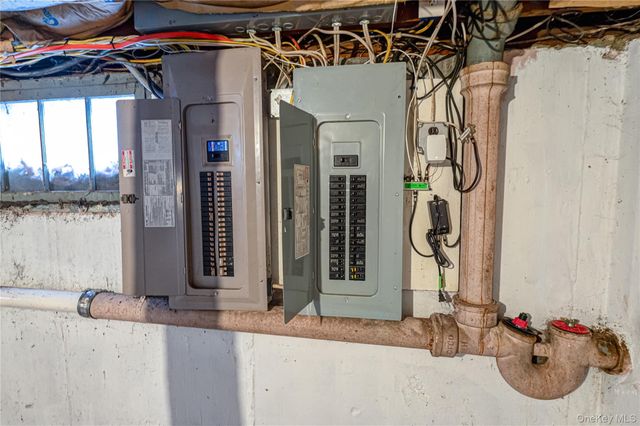 22 Redwood Drive, Great River, NY 11739