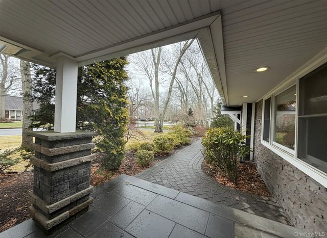 22 Redwood Drive, Great River, NY 11739