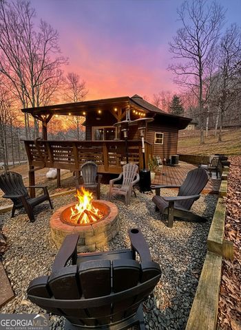 163 Beauregards Knob, Ellijay, GA 30536