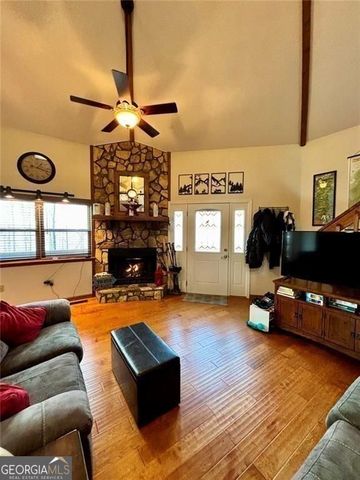 163 Beauregards Knob, Ellijay, GA 30536