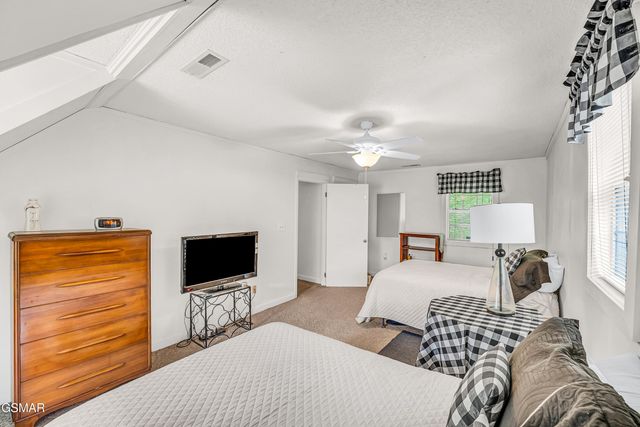 2881 Maples Branch Road, Sevierville, TN 37876