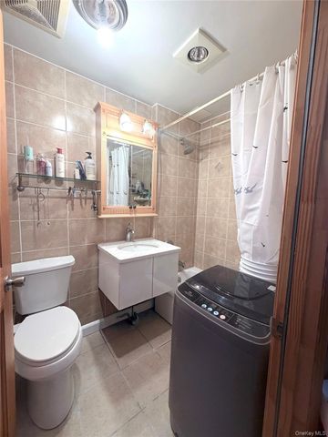 4606 88th Street 4G, Elmhurst, NY 11373