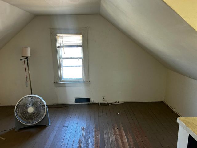 25115 Joy Road, Dearborn Heights City, MI 48127