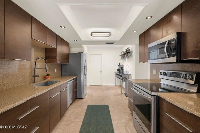 4550 E Camino De Oro, Tucson, AZ 85718