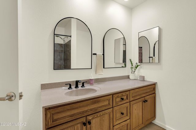 4550 E Camino De Oro, Tucson, AZ 85718