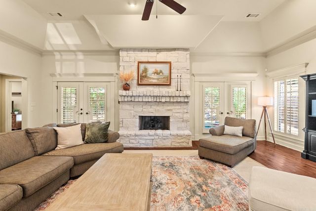 24 Longwell Loop, Little Rock, AR 72211