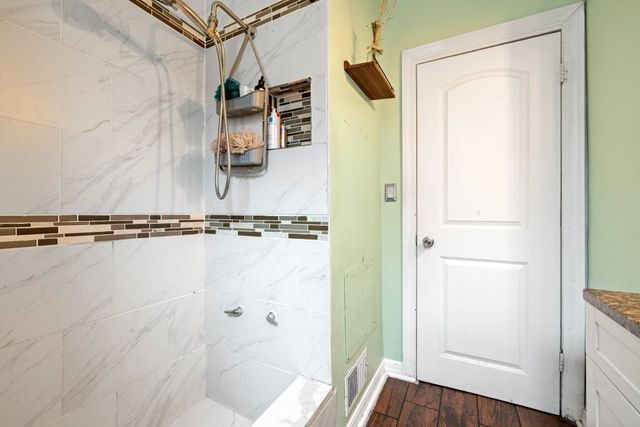 1803 S 59th Avenue, Cicero, IL 60804