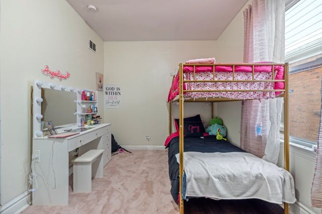 1803 S 59th Avenue, Cicero, IL 60804