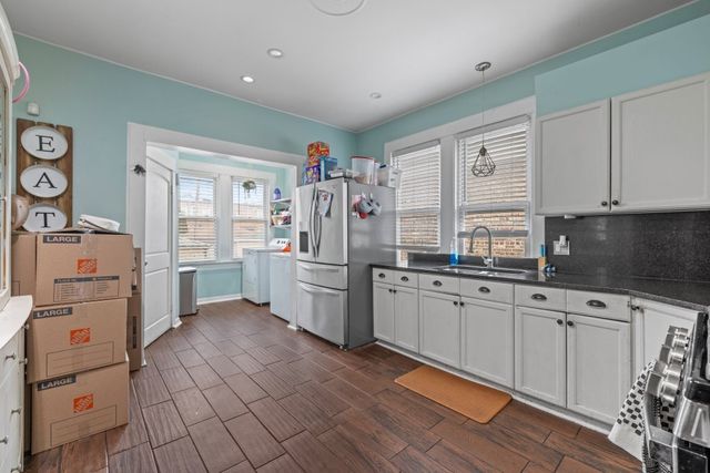 1803 S 59th Avenue, Cicero, IL 60804