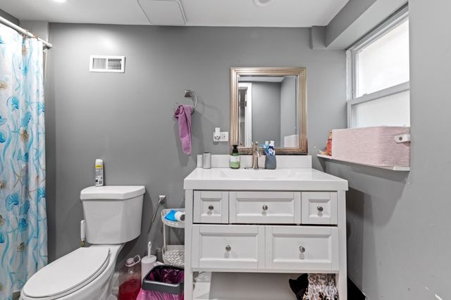 1803 S 59th Avenue, Cicero, IL 60804