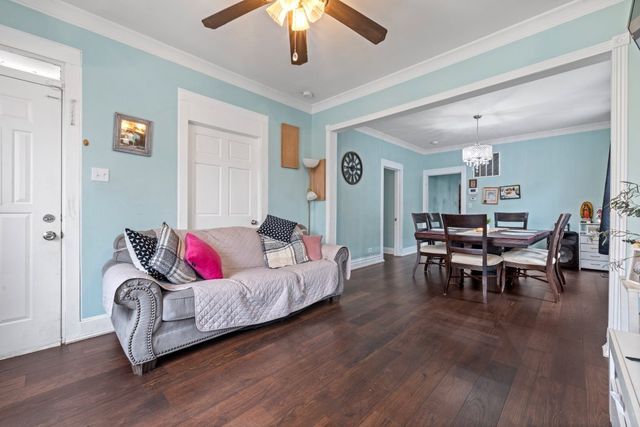 1803 S 59th Avenue, Cicero, IL 60804