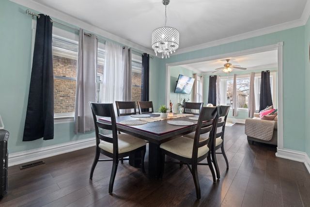 1803 S 59th Avenue, Cicero, IL 60804