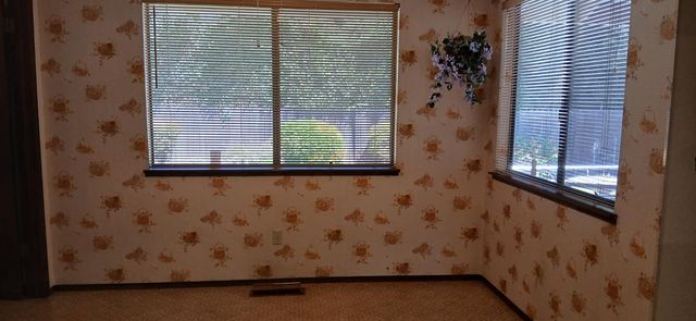 831 Homewood Dr, Yuba City, CA 95991