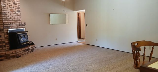 831 Homewood Dr, Yuba City, CA 95991