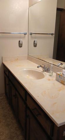 831 Homewood Dr, Yuba City, CA 95991