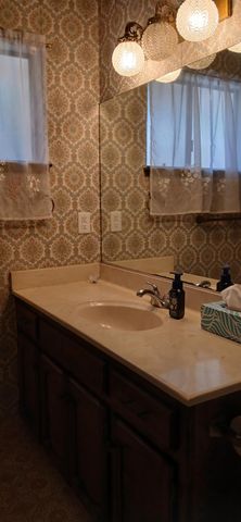 831 Homewood Dr, Yuba City, CA 95991