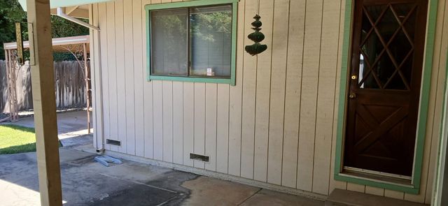 831 Homewood Dr, Yuba City, CA 95991
