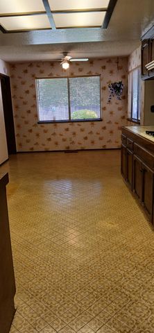 831 Homewood Dr, Yuba City, CA 95991
