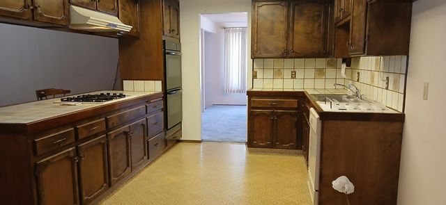 831 Homewood Dr, Yuba City, CA 95991