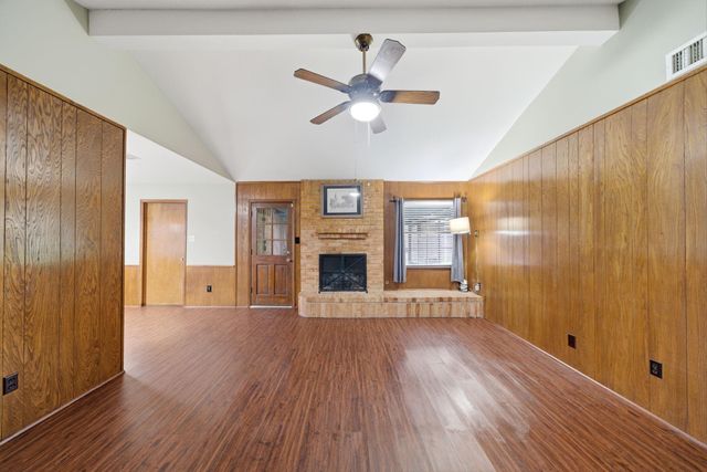 10503 Raydell Drive, Houston, TX 77031