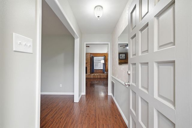 10503 Raydell Drive, Houston, TX 77031