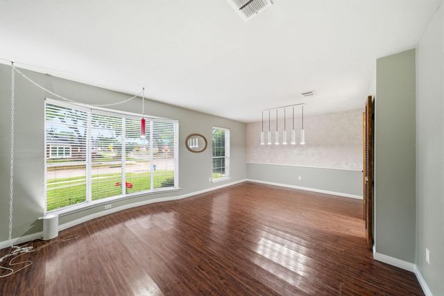 10503 Raydell Drive, Houston, TX 77031