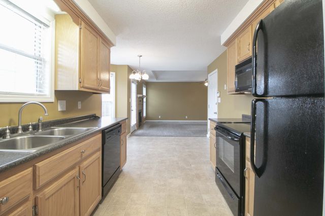 2630 Del Ray Drive, Clarksville, TN 37040