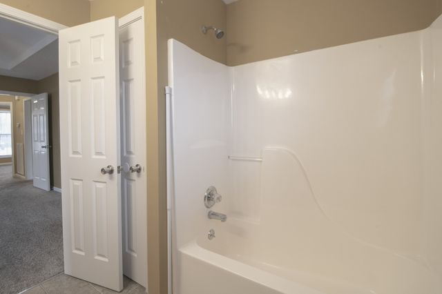 2630 Del Ray Drive, Clarksville, TN 37040