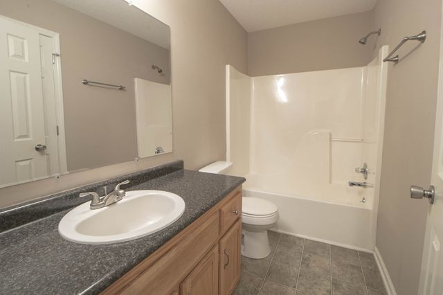 2630 Del Ray Drive, Clarksville, TN 37040
