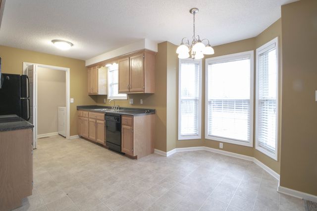 2630 Del Ray Drive, Clarksville, TN 37040
