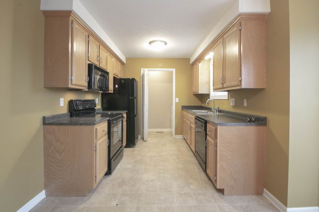 2630 Del Ray Drive, Clarksville, TN 37040